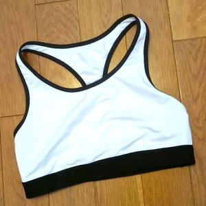 Old Navy Run Reset Repeat sports bra